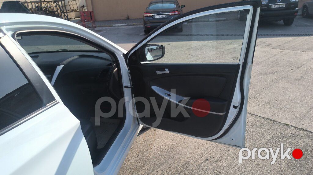 Hyundai Accent, 1.4 L, 2012 il, 306 000 km — Avtomobillər, Bakı (8)