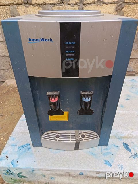 Dispenser Stolüstü, Su isitmə ilə, Təmirə ehtiyacı var — Masazır