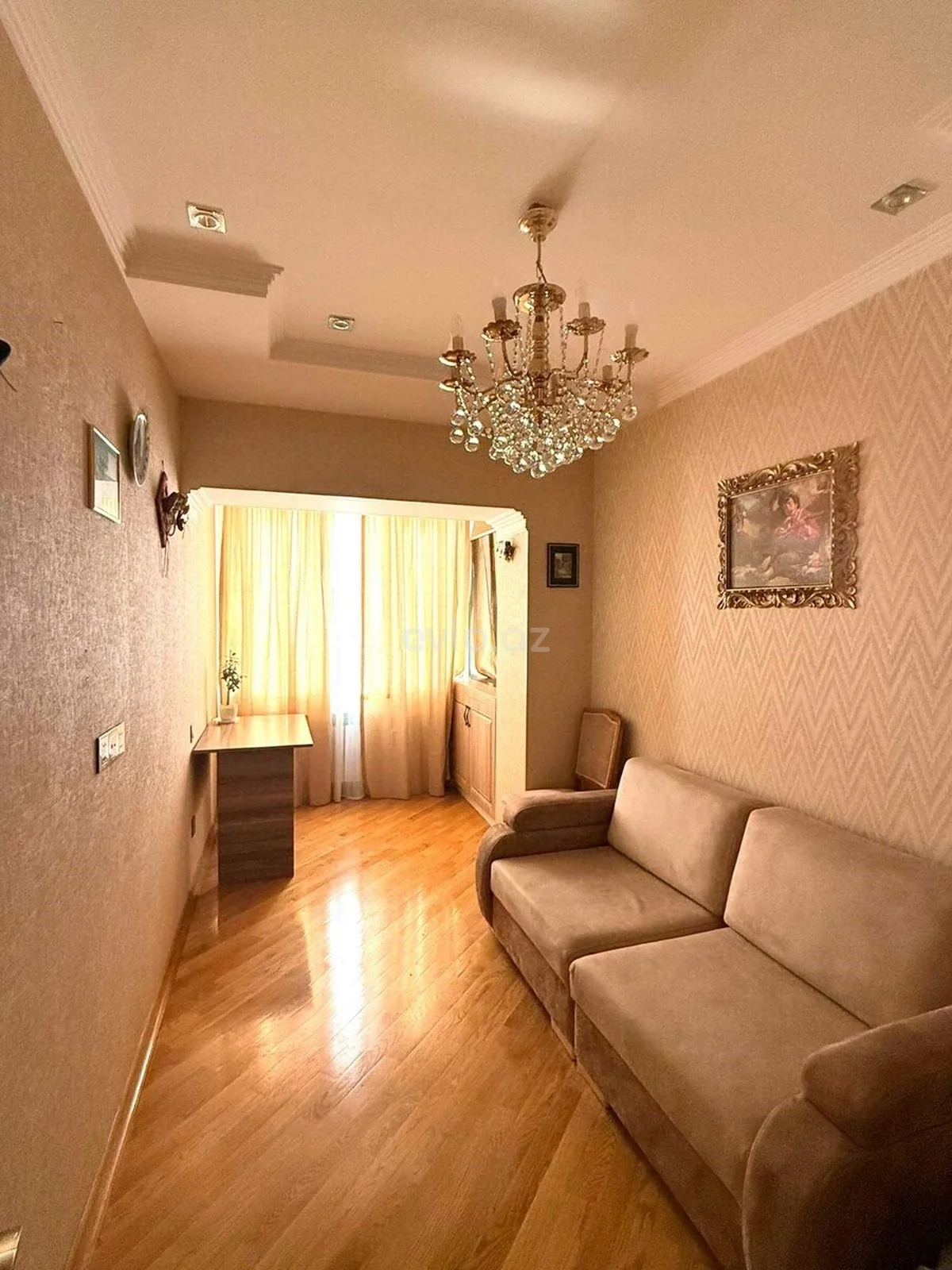Kirayə 3 otaqlı mənzil Nizami metrosu yaxınlığında — Mənzil, Bakı (8)