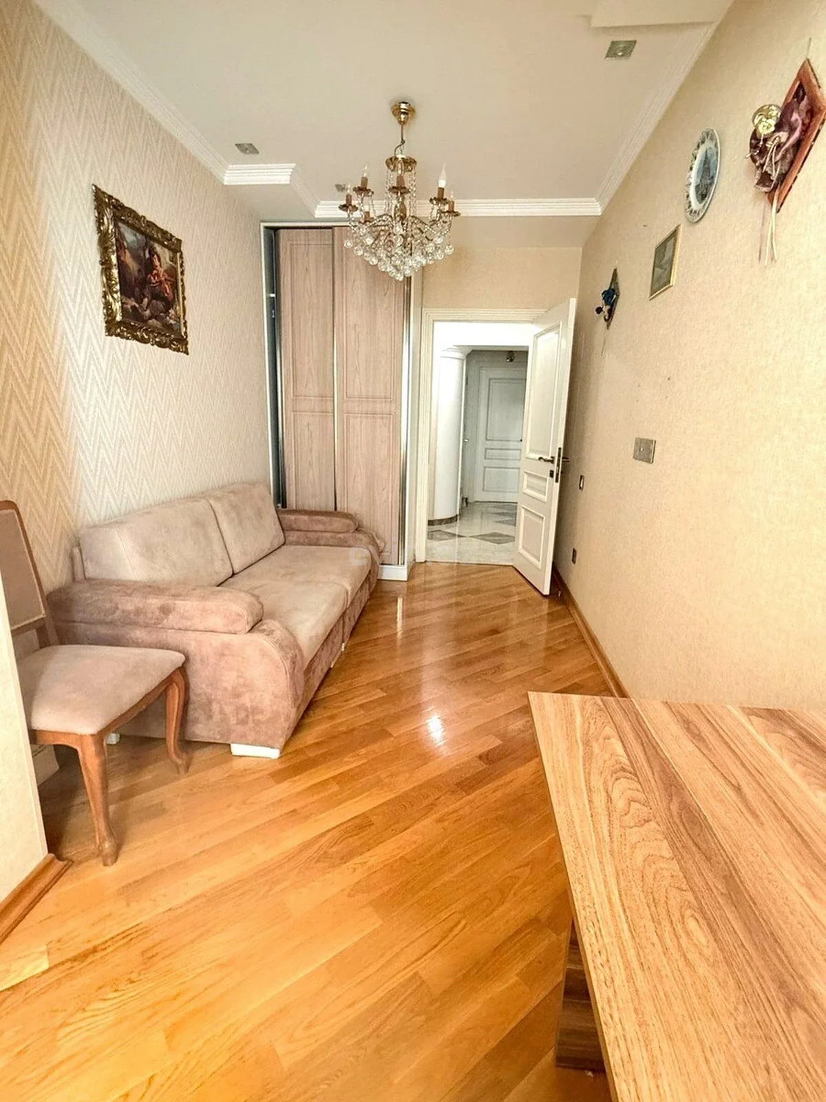 Kirayə 3 otaqlı mənzil Nizami metrosu yaxınlığında — Mənzil, Bakı (7)