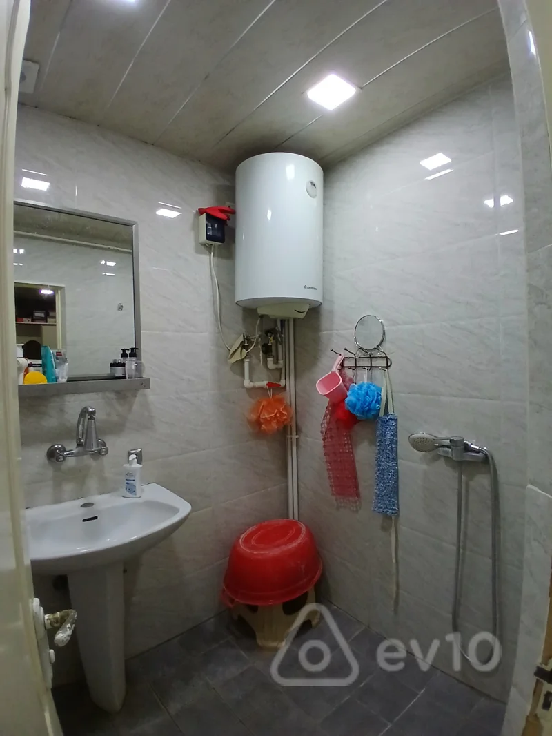 2 otaqlı mənzil, 70 m², Parlament prospekti — Mənzil, Bakı (12)