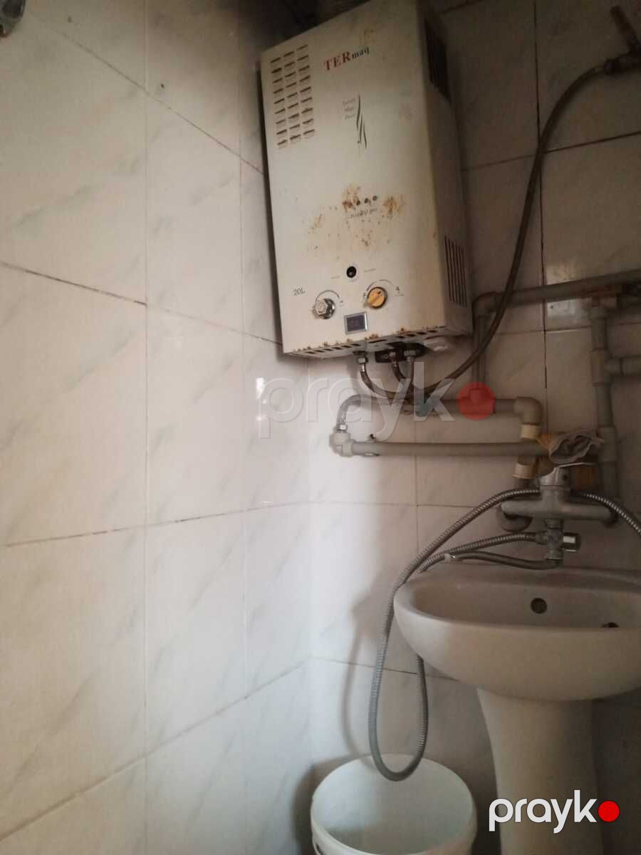 İcarəyə verilir 2 otaqlı köhnə tikili 35 m² — Mənzil, Bakı (6)