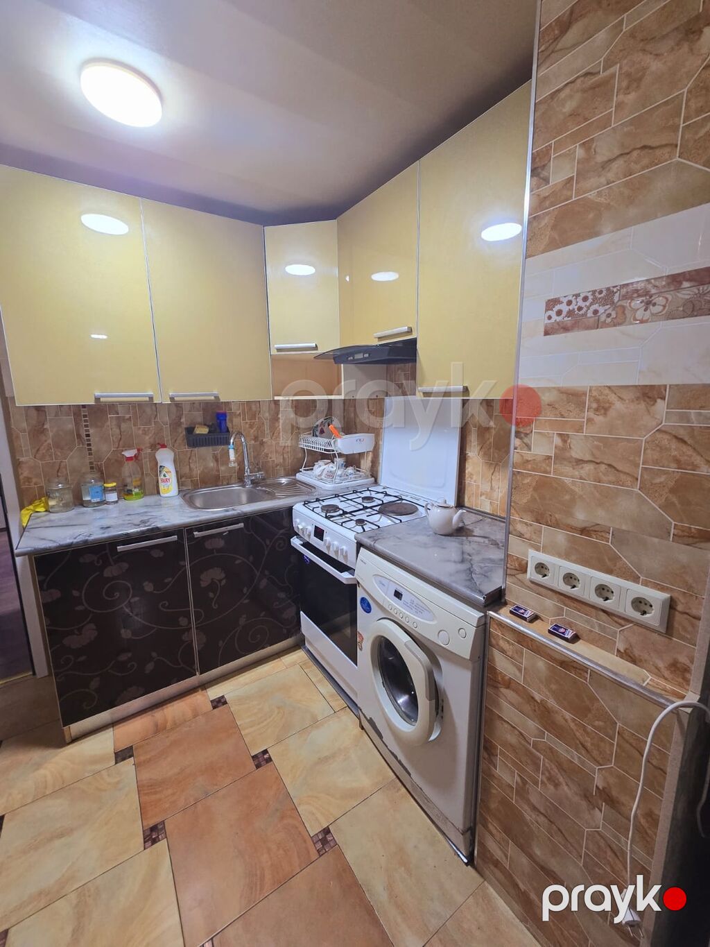 Kirayə verilir Aylıq 1000 AZN 4 otaqlı, 75 m², ikinci əl mənzil — Mənzil, Bakı (4)