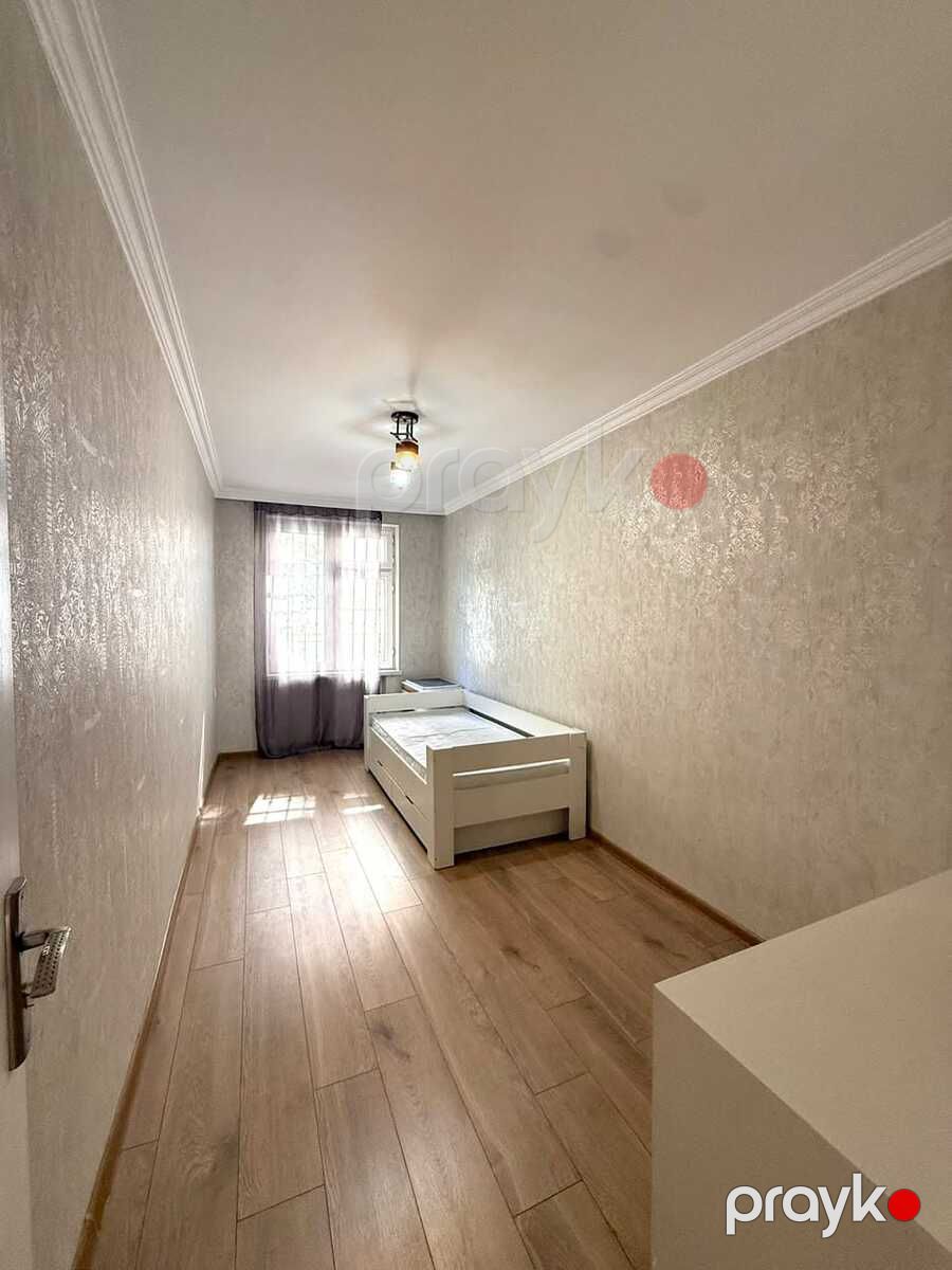 Satılır 2 otaqlı köhnə tikili 55 m² — Mənzil, Bakı (3)