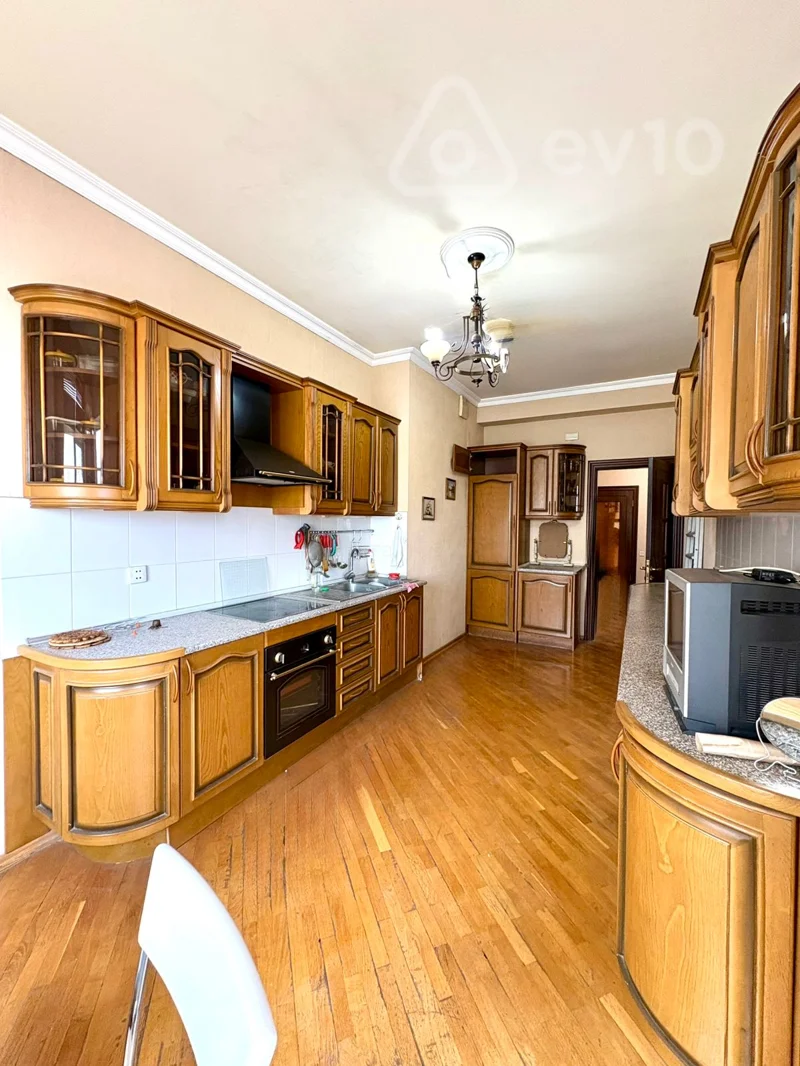 3 otaqlı mənzil, 105 m², İnşaatçılar prospekti — Mənzil, Bakı (6)