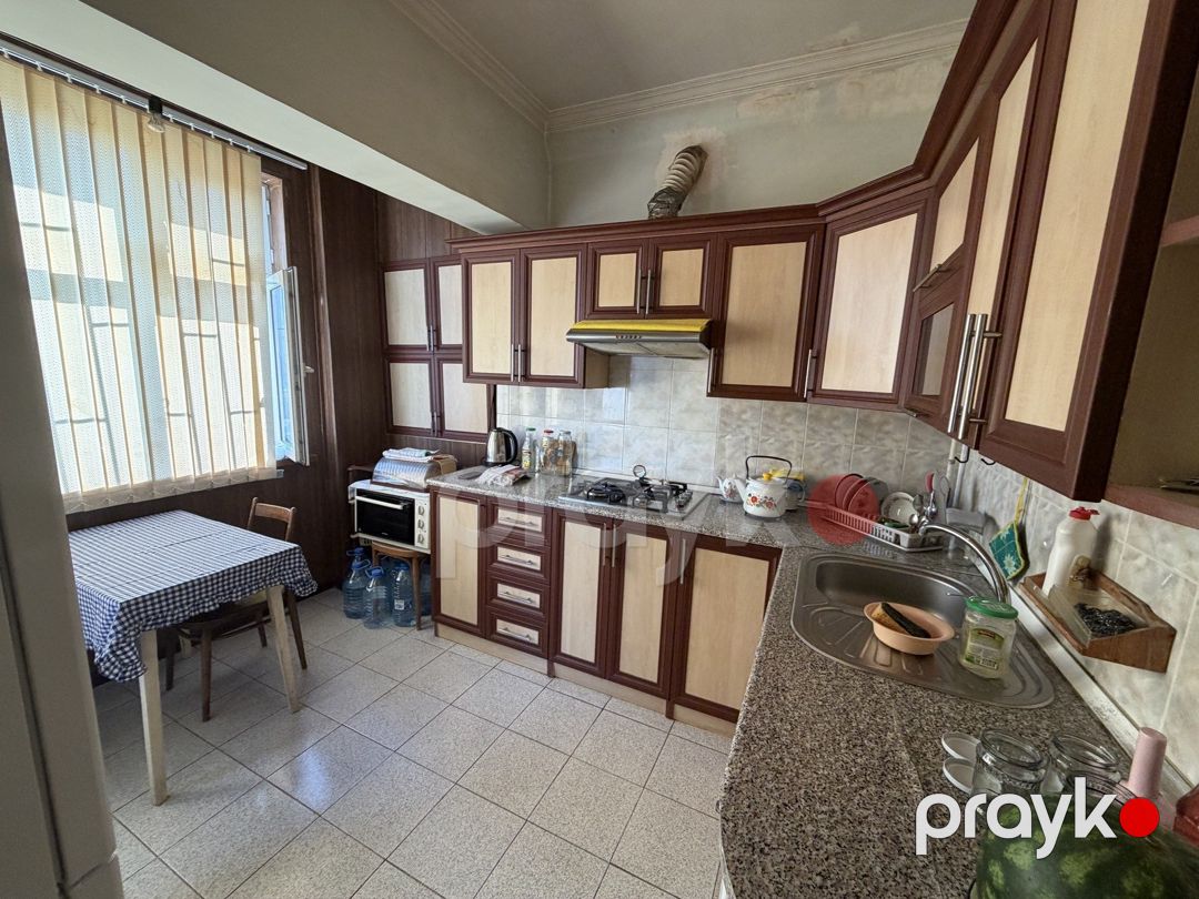 Satılır 4 otaqlı köhnə tikili 100 m² — Mənzil, Bakı (12)