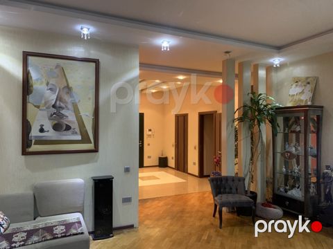 Satılır 3 otaqlı yeni tikili 141.2 m² — Bakı