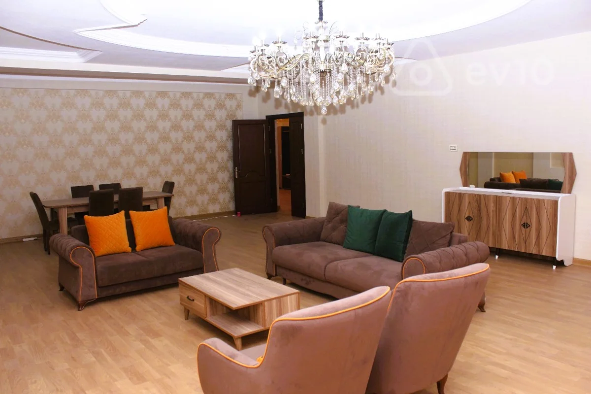 4 otaqlı mənzil, 216 m², Port Bakunun yaxınlığı — Mənzil, Bakı (4)