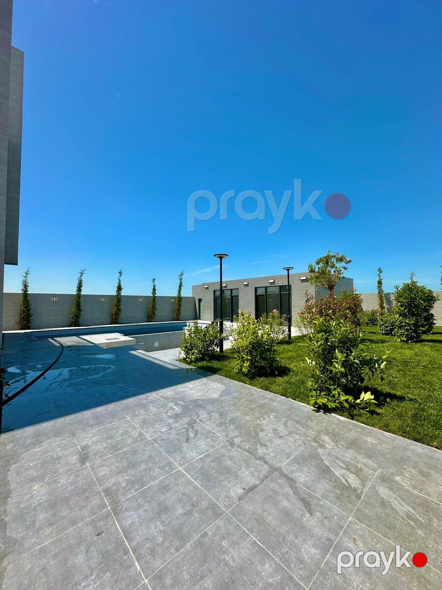 Satılır 12 otaqlı həyət evi/bağ evi 1700 m² — Ev, villa, Bakı (2)