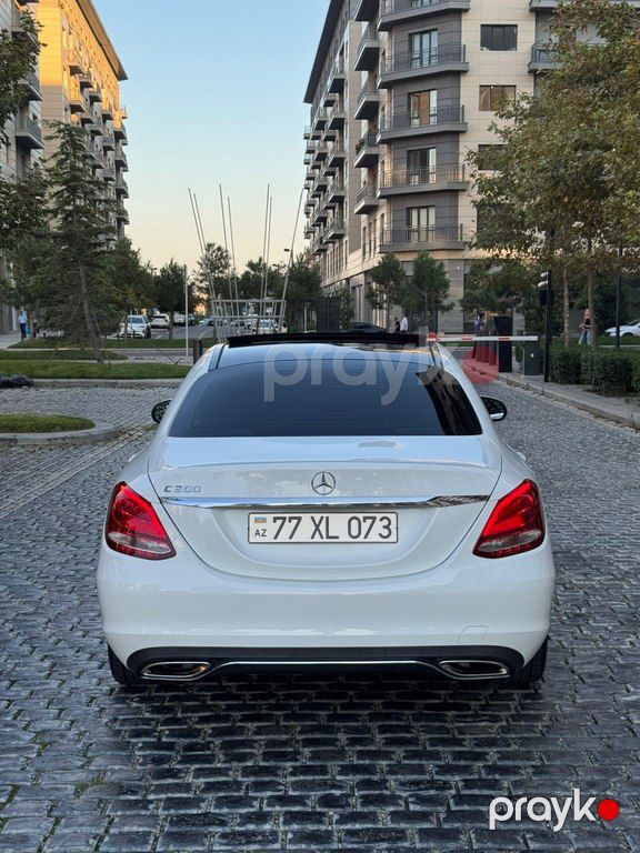 Mercedes C 300, 2.0 L, 2017 il, 86 000 km — Avtomobillər, Bakı (9)