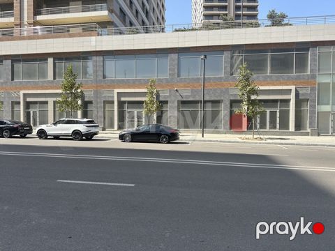 Satılır obyekt 4800 m² — Bakı