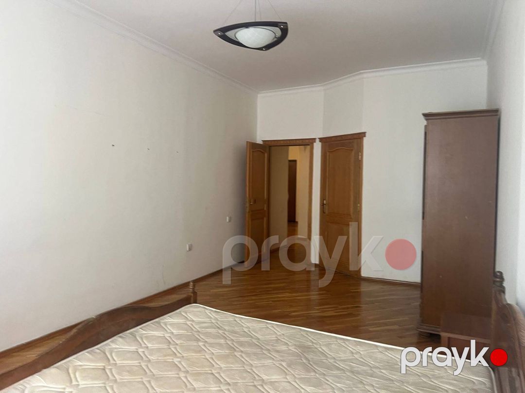 Satılır 4 otaqlı yeni tikili 210 m² — Mənzil, Bakı (8)