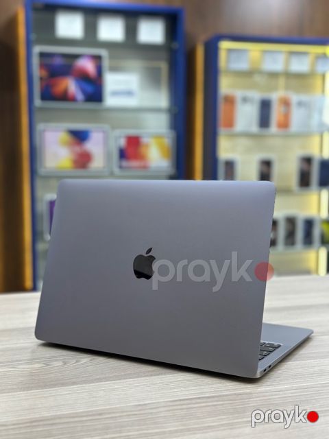 Apple MacBook Air M1 13inch 8GB/256GB — Bakı