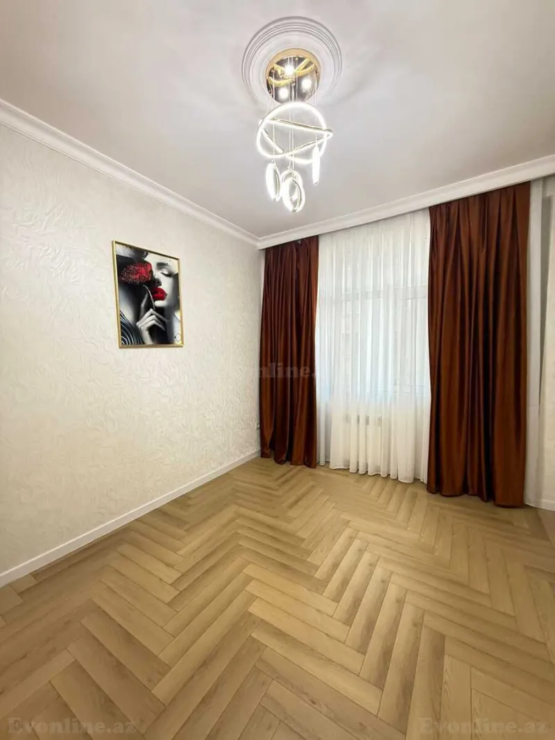 Satılır 2 otaqlı Mənzil Yeni tikili 55 m² Bakı, Yasamal r., İnşaatçılar m