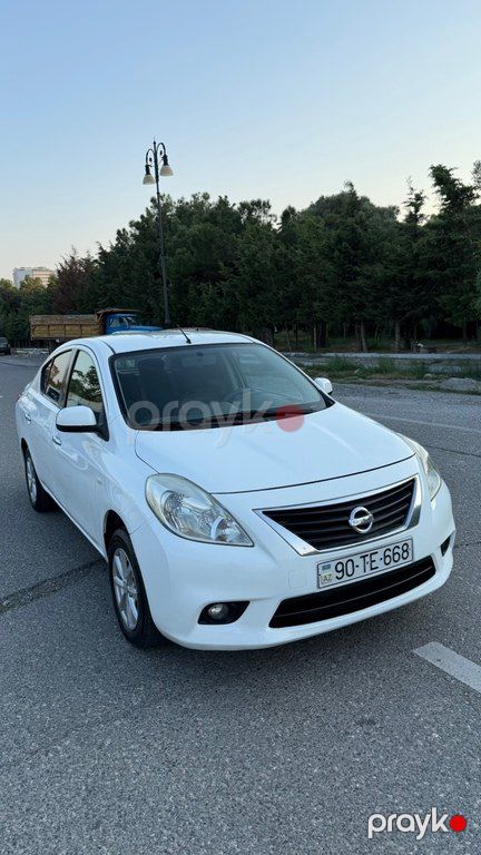 Nissan Sunny, 1.5 L, 2013 il, 192 000 km — Bakı