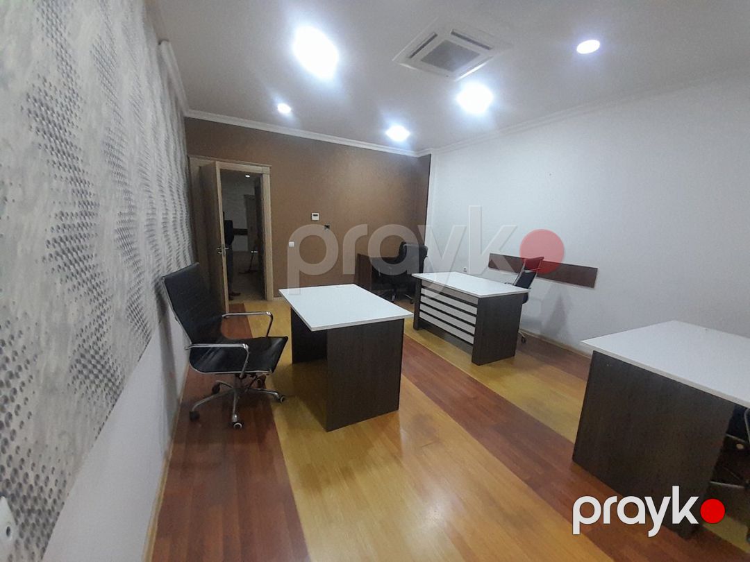 Ofis icarəyə verilir, 25 m², Əhməd Rəcəbli küç., Bakı — Ofis (2)
