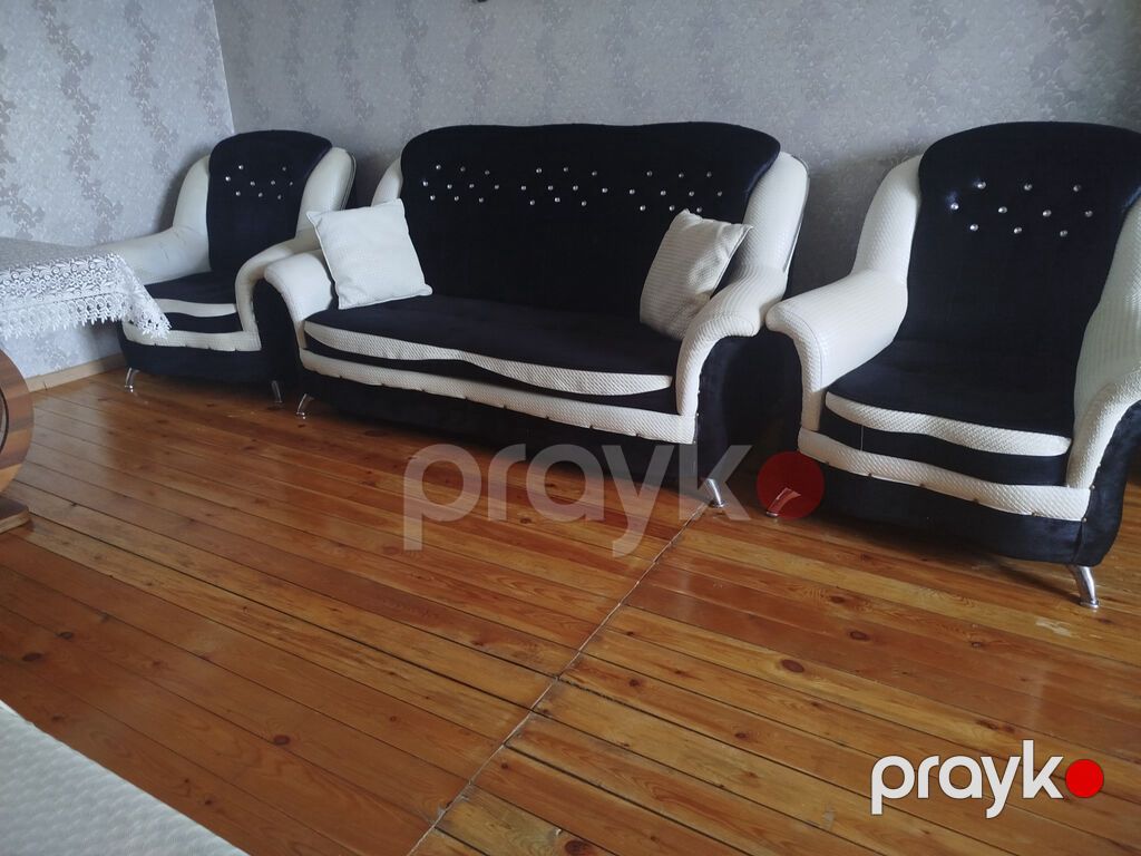 satilir Normal veziyyetdedir divan açilandir koçle elaqadar — Yumşaq mobilya dəstləri, Bakı (2)