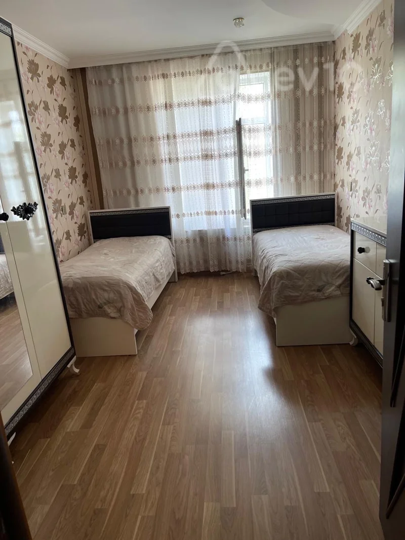 5 otaqlı mənzil, 95 m², Sehidler xiyabni teref binallar, İmişli — Mənzil, İmişli (7)
