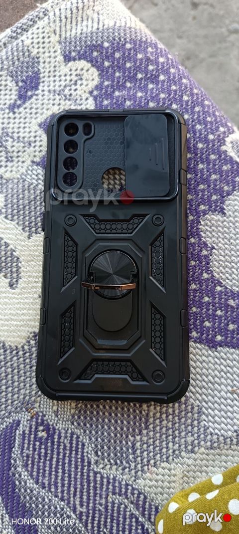 Məhsul: Universal zərbəyə davamlı telefon qabı Xüsusiyyətlər — Sumqayıt