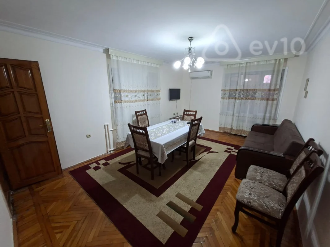 3 otaqlı mənzil, 50 m², Bakı, Bakıı Abbas mirzə Şərifzadə küç 44 — kirayə — Bakı