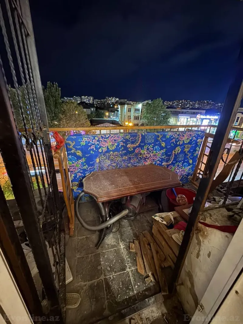 Satılır 2 otaqlı Mənzil Köhnə tikili 50 m² Bakı, Yasamal r., İnşaatçılar m., Yasamal — Mənzil, Bakı (4)