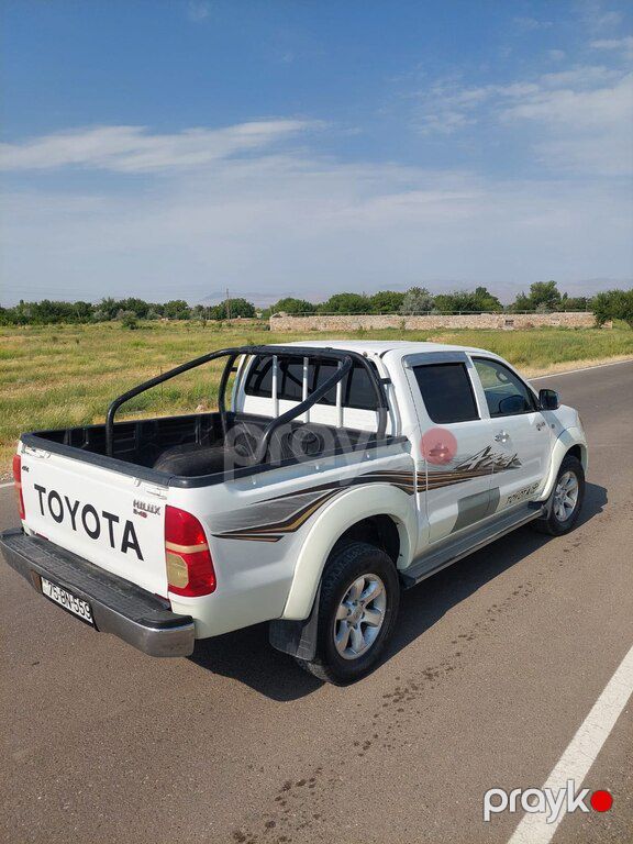 Toyota Hilux, 2.5 L, 2005 il, 136 000 km — Avtomobillər, Naxçıvan (8)