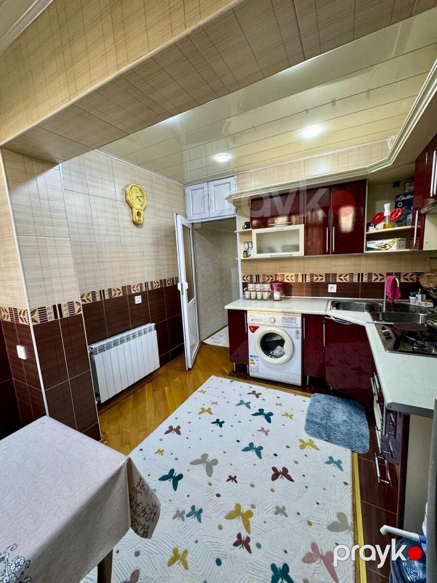 Satılır 3 otaqlı köhnə tikili 100 m² — Mənzil, Bakı (7)