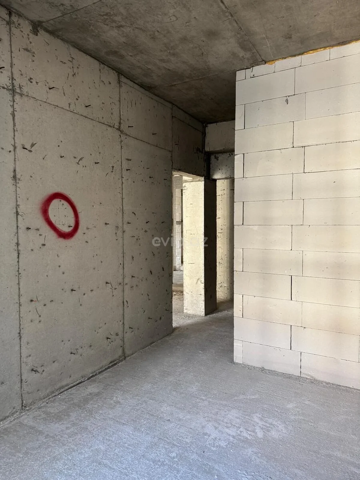 2 otaqlı mənzil satılır Bakıxanov qəsəbəsində — Mənzil, Bakı (6)