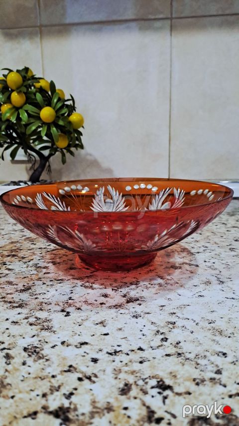 Bir vaza, Bogem şüşəsi — Bakı