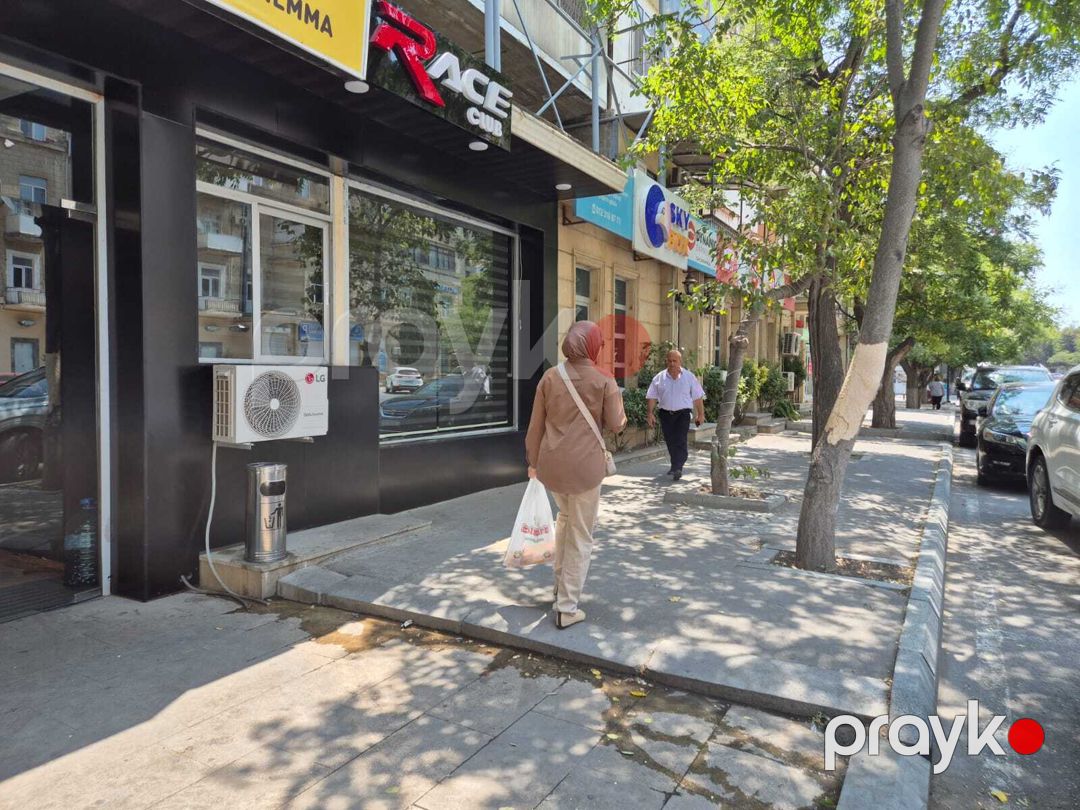 Satılır obyekt 127 m² — Əmlak, Bakı (2)