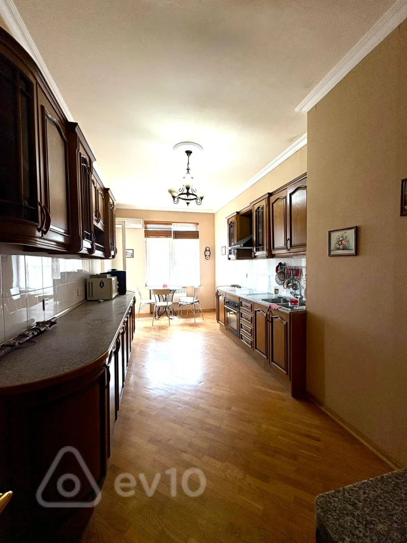 3 otaqlı mənzil, 105 m², İnşaatçılar prospekti — Mənzil, Bakı (5)