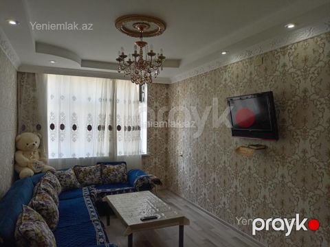 Satılır 3 otaqlı Bina evi menzil (Köhnə tikili), 80 m², 17-ci mikrorayon — Sumqayıt