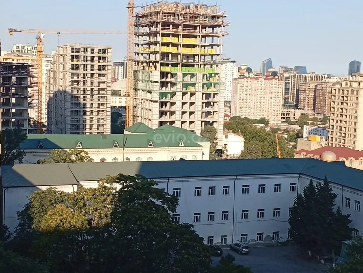 Kirayə 2 otaqlı mənzil Nizami metrosu yaxınlığında — Mənzil, Bakı (9)