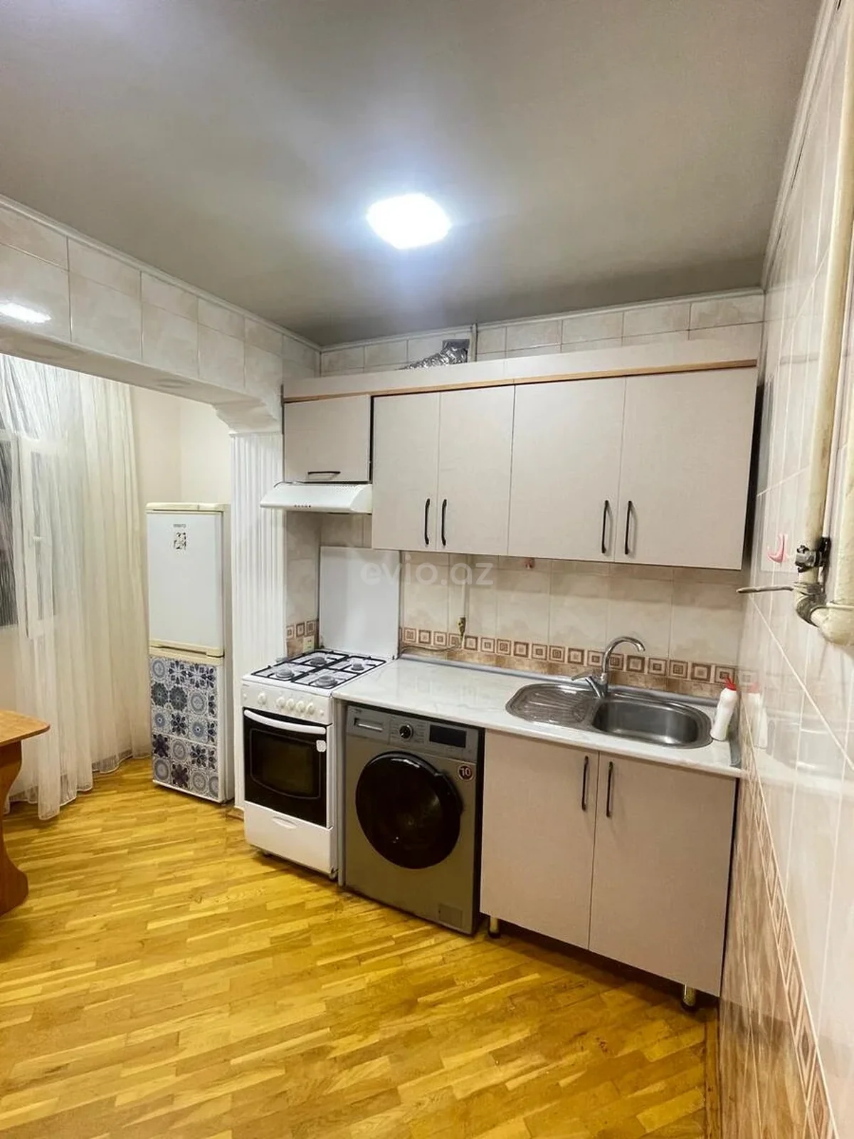 Kirayə 2 otaqlı mənzil 8-ci mikrorayonda — Mənzil, Bakı (5)