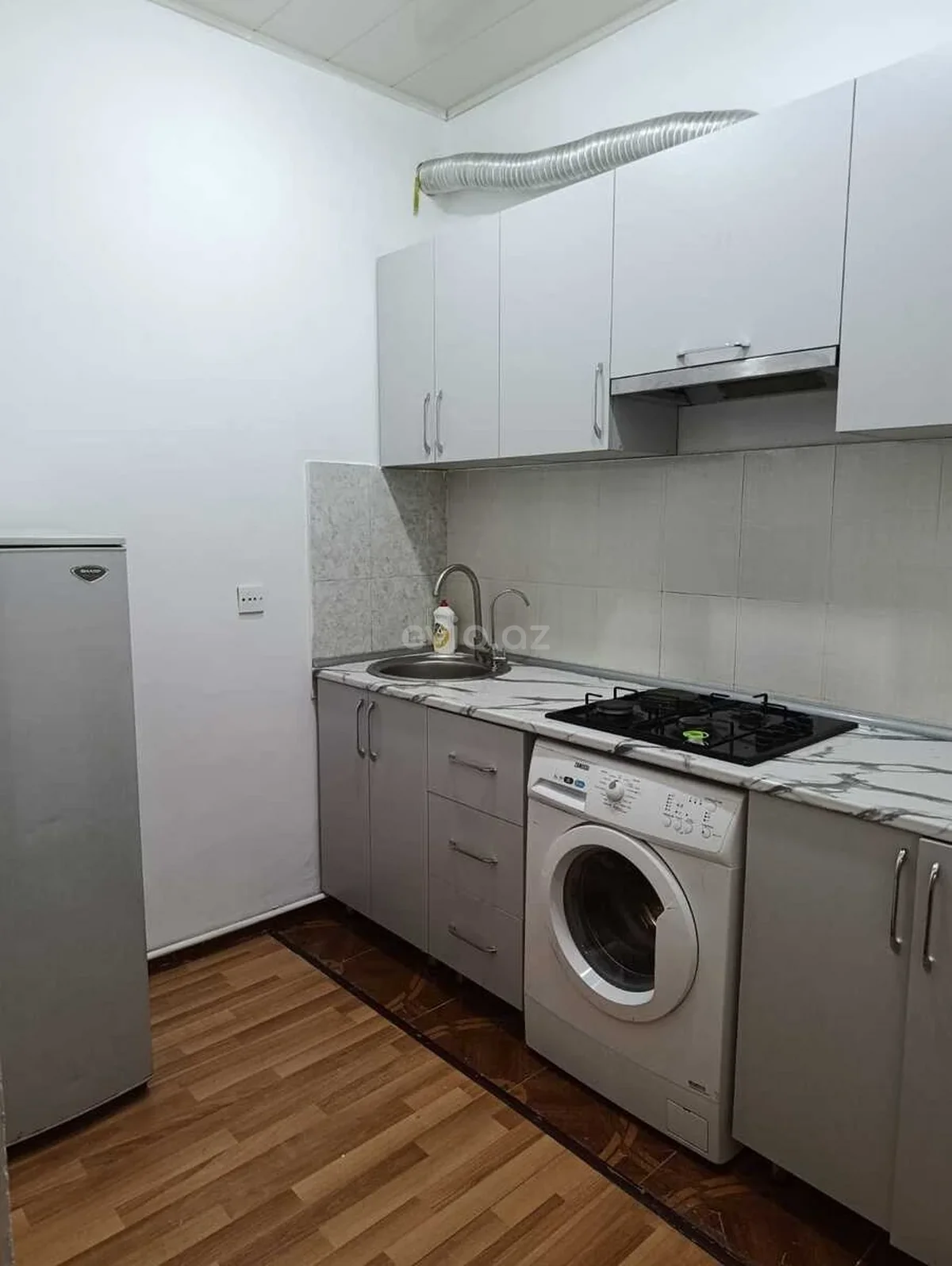 Kirayə 2 otaqlı mənzil Azadlıq prospekti metrosu yaxınlığında — Mənzil, Bakı (2)