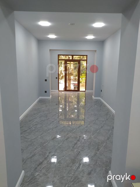Satılır obyekt 70 m² — Bakı