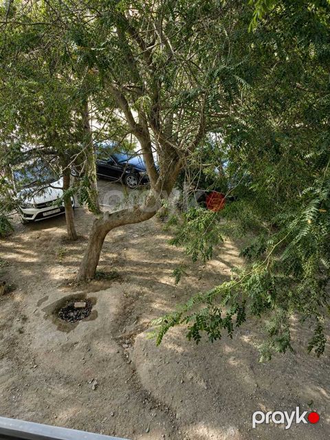 Satılır 2 otaqlı köhnə tikili 65 m² — Bakı