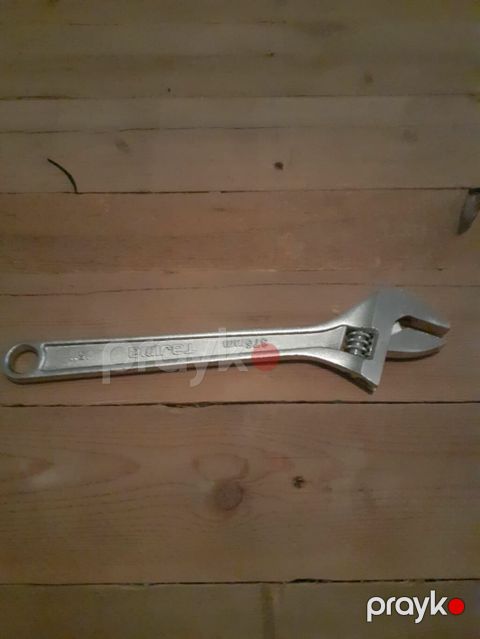 Boyuk olculu qaz bolt santexnika açarı 38 santimetr — Bakı