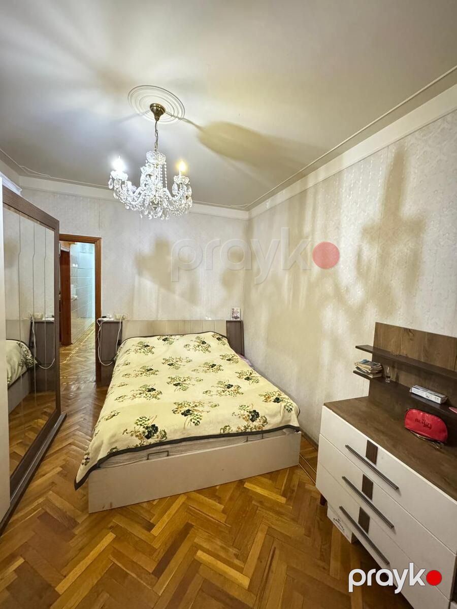 Satılır 4 otaqlı köhnə tikili 110 m² — Mənzil, Bakı (4)