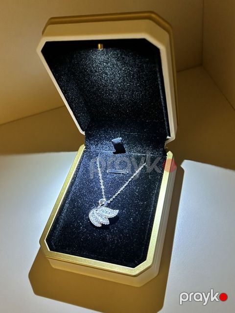 Gümüş boyunbağı – zərif qaşlı asma ilə - Material: gümüş rəngli — Bakı