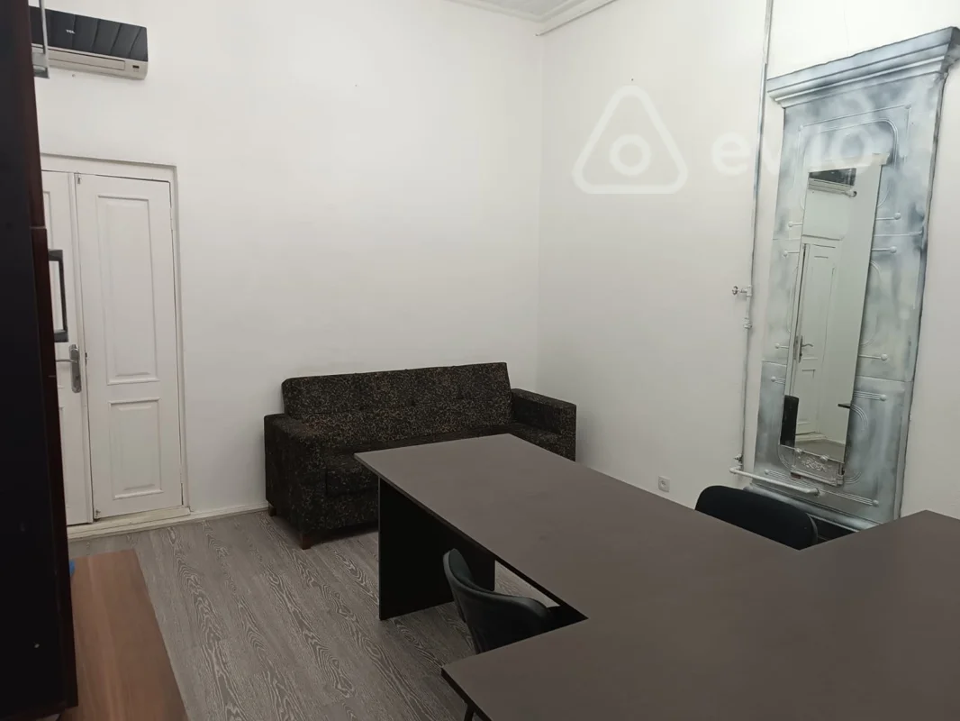 Ofis, 65 m², Cəfərov Qardaşları küçəsi — kirayə — Ofis, Bakı (11)