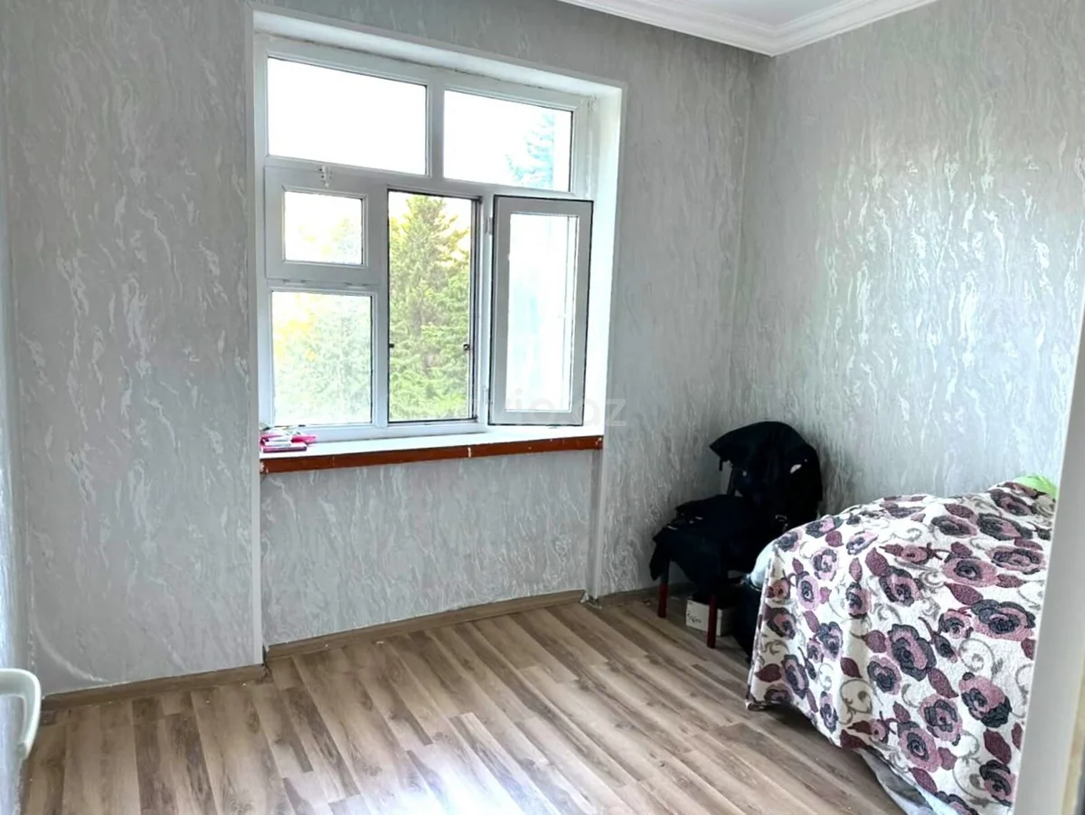 2 otaqlı orta təmirli mənzil satılır Bakıxanov qəsəbəsində — Mənzil, Bakı (3)