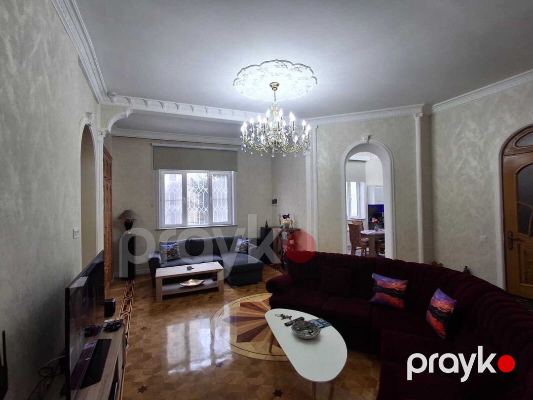 Satılır 5 otaqlı köhnə tikili 150 m² — Mənzil, Bakı (3)
