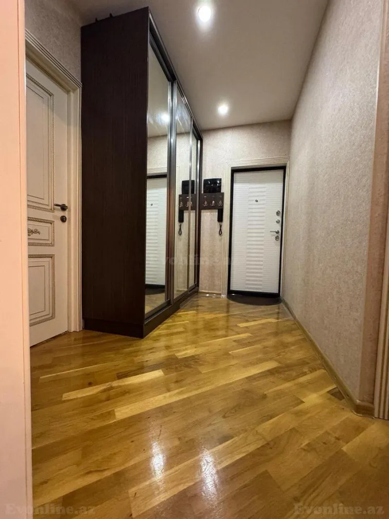 Satılır 3 otaqlı Mənzil Köhnə tikili 100 m² Bakı, Binəqədi r — Mənzil, Bakı (6)