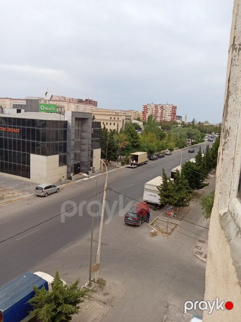 3-otaqlı mənzil, 13-cü mkr., 70 m² — Sumqayıt