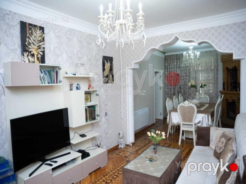 Satılır 5 otaqlı Bina evi menzil (Köhnə tikili), 120 m², Binəqədi rayonu — Mənzil, Bakı (7)