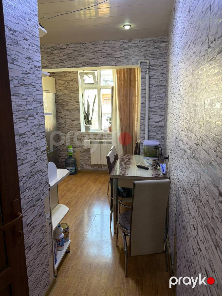 Satılır 4 otaqlı köhnə tikili 100 m² — Mənzil, Bakı (10)
