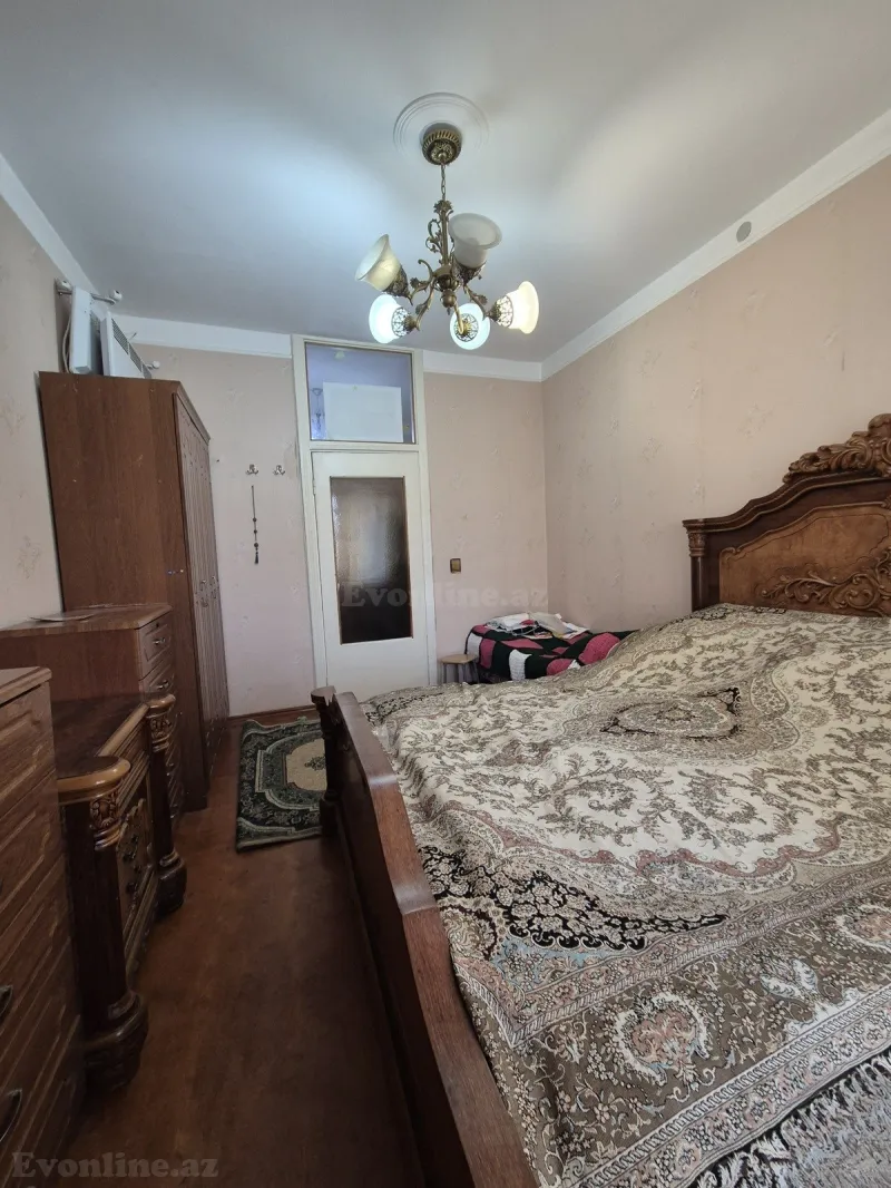 Satılır 2 otaqlı Mənzil Köhnə tikili 65 m² Bakı, Yasamal r., Yeni Yasamal — Mənzil, Bakı (5)