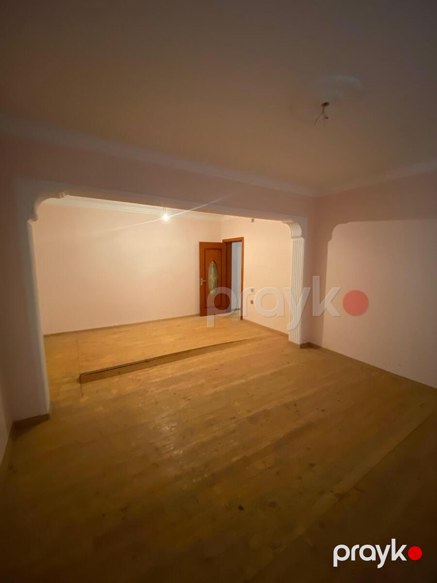 Satılır 8 otaqlı həyət evi/bağ evi 400 m² — Ev, villa, Bakı (12)