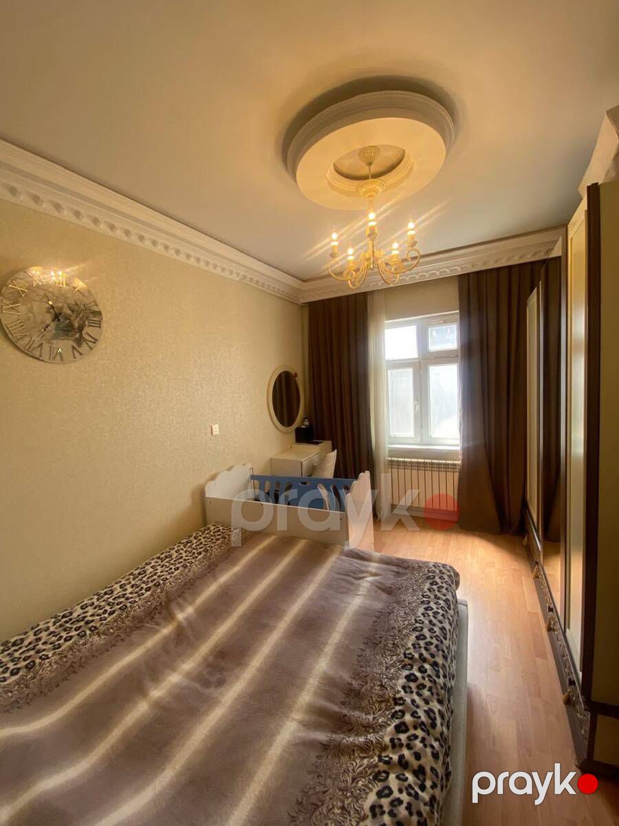 Satılır 2 otaqlı köhnə tikili 45 m² — Mənzil, Bakı (9)